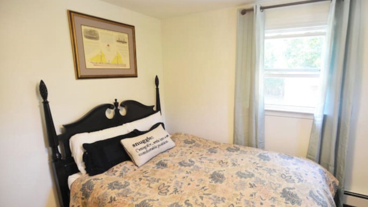 Photo of Bedroom in Bristol