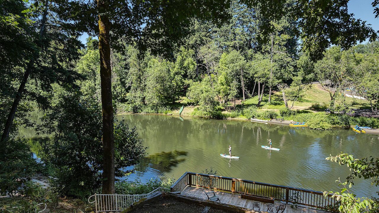 Photo of Others in Stafford - Tualatin Valley