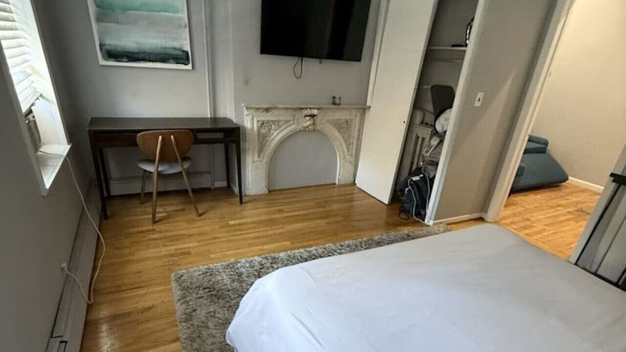 Photo of Bedroom in Harsimus Cove