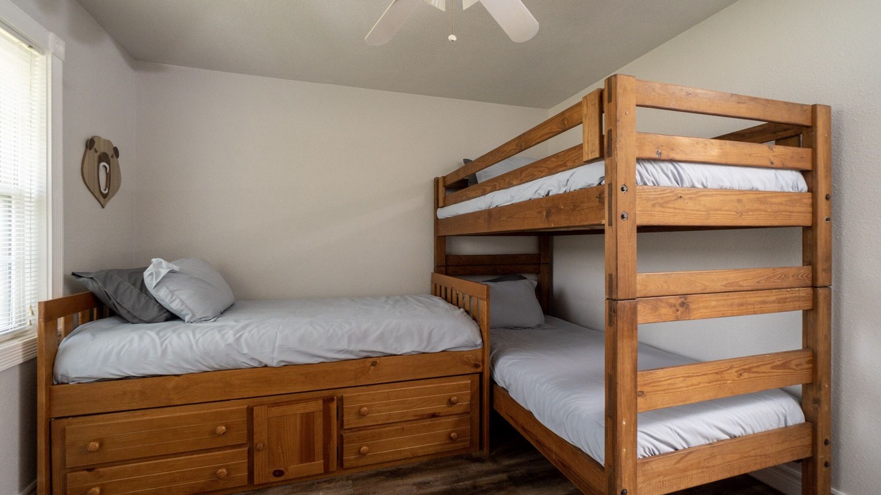Photo of Bedroom in Salina
