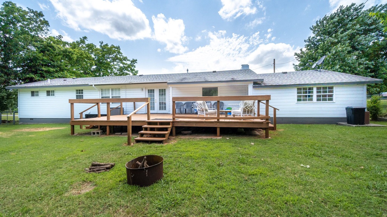 Photo of Patio Balcony in Salina