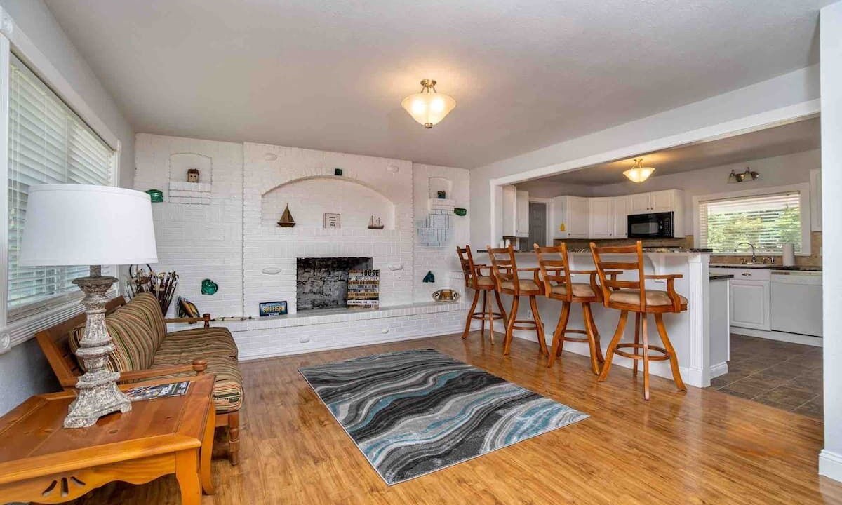 Photo of Livingroom in Salina