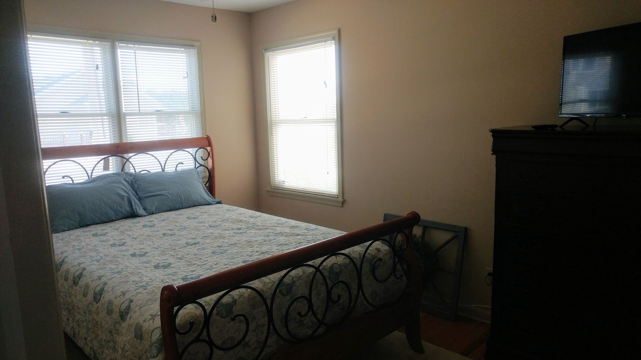 Photo of Bedroom in Point Pleasant Beach