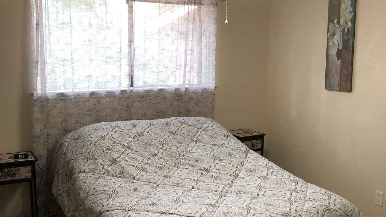 Photo of Bedroom in Woodhaven