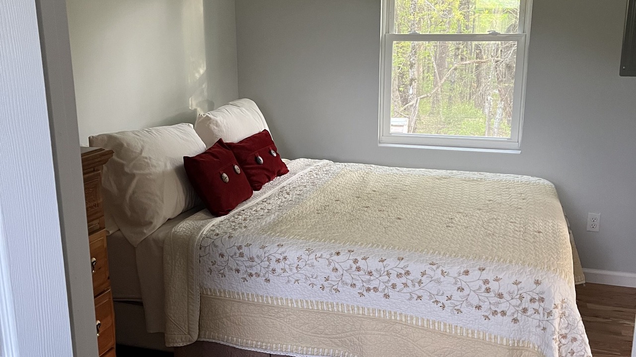 Photo of Bedroom in Floyd
