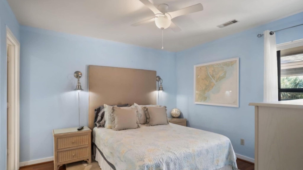 Photo of Bedroom in Beachwalk