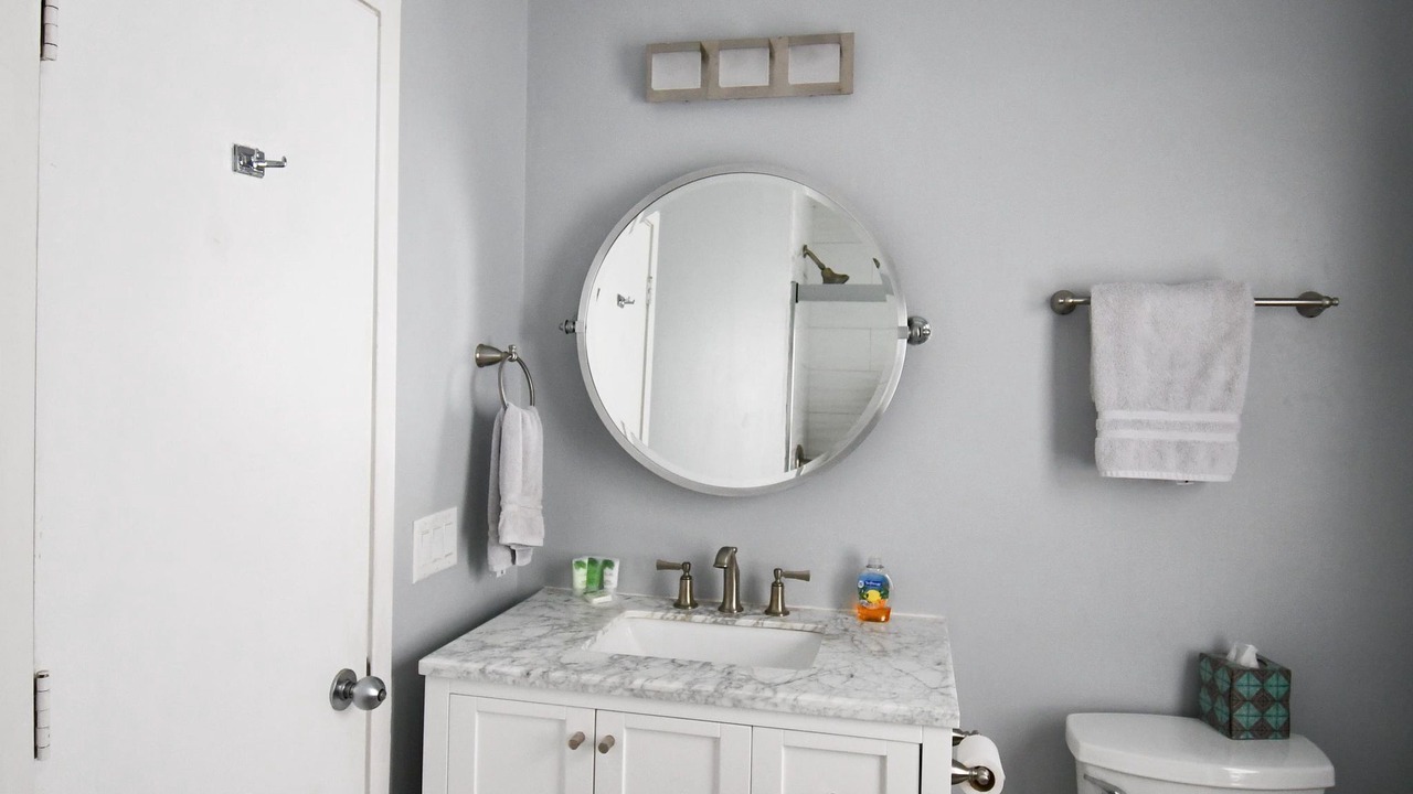 Photo of Bathroom in Beachwalk
