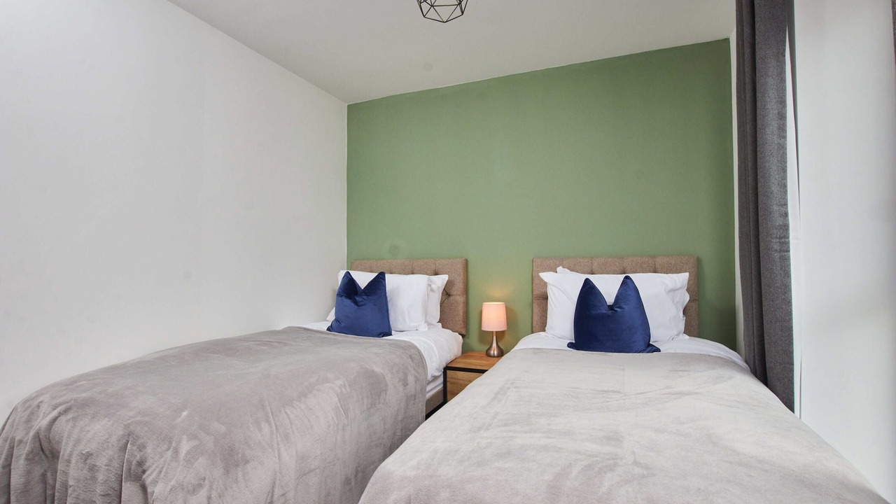 Photo of Bedroom in Failsworth