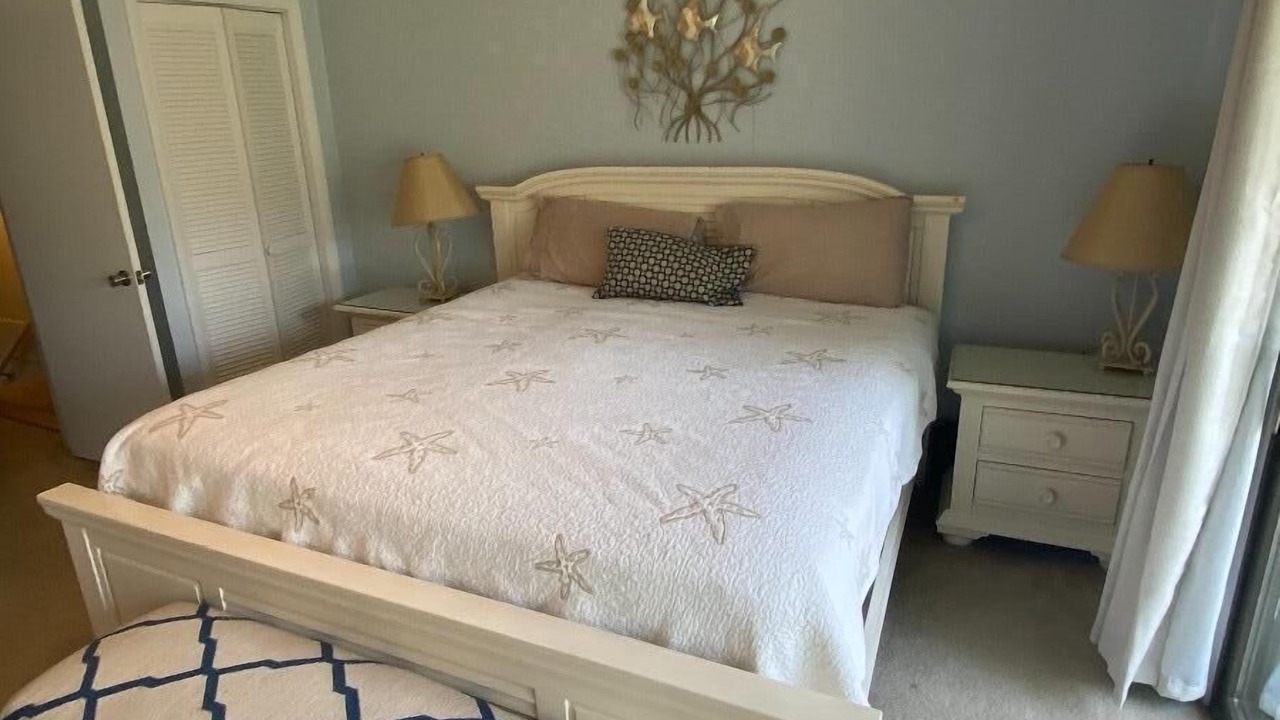 Photo of Bedroom in Saint Helena Island