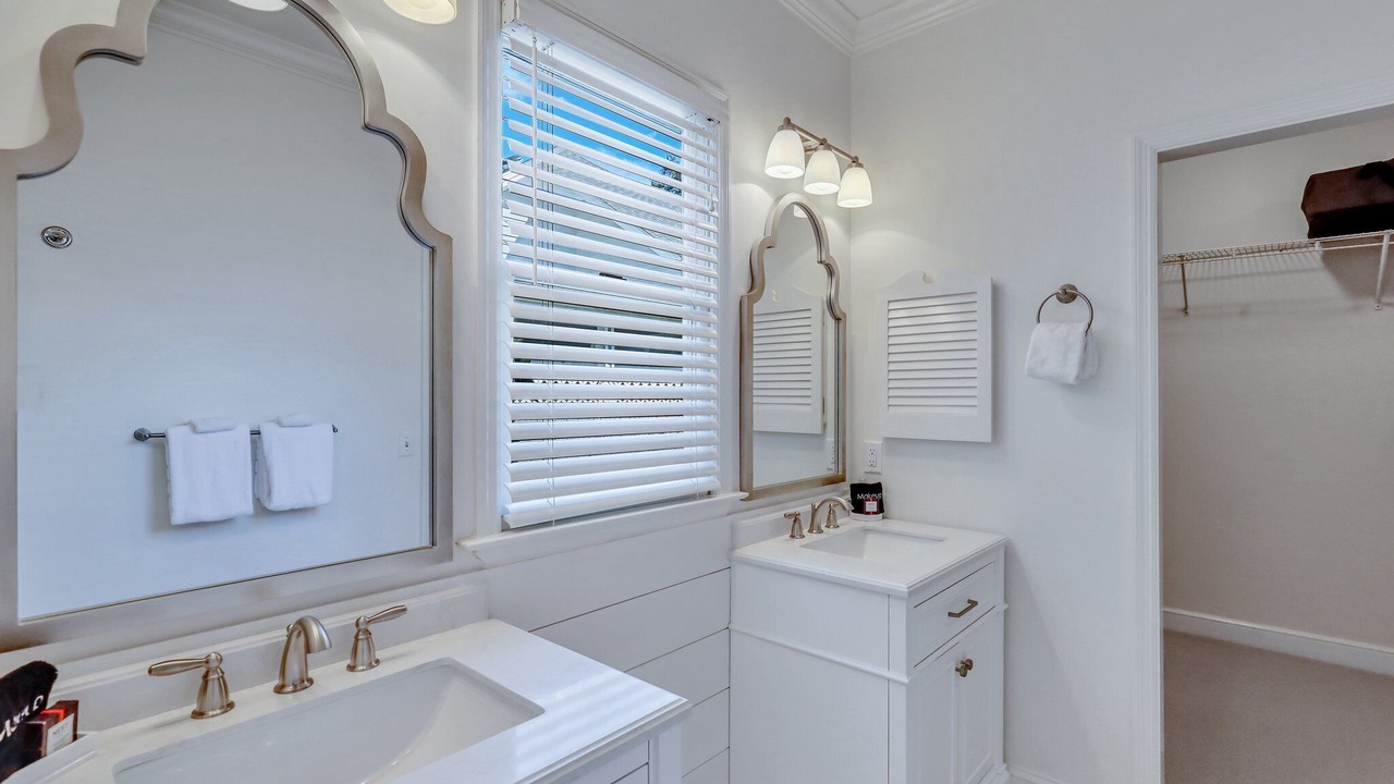 Photo of Bathroom in Saint Simons Heights