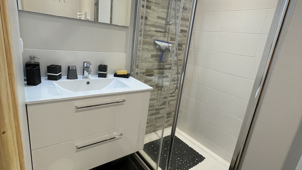 Photo of Bathroom in Laveissiere