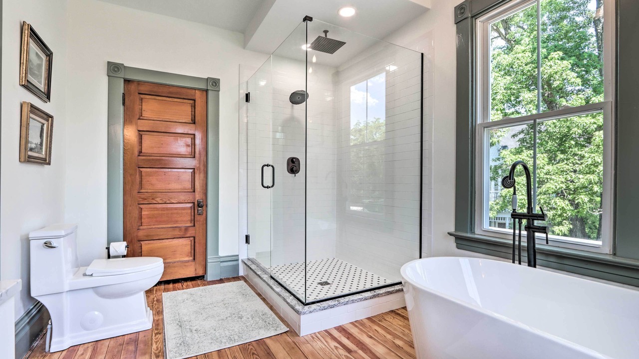 Photo of Bathroom in Defiance