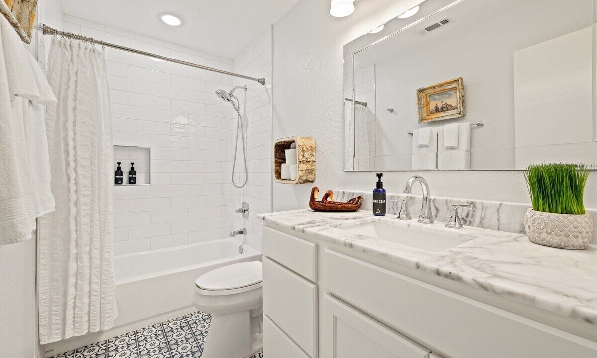 Photo of Bathroom in Bella Vista