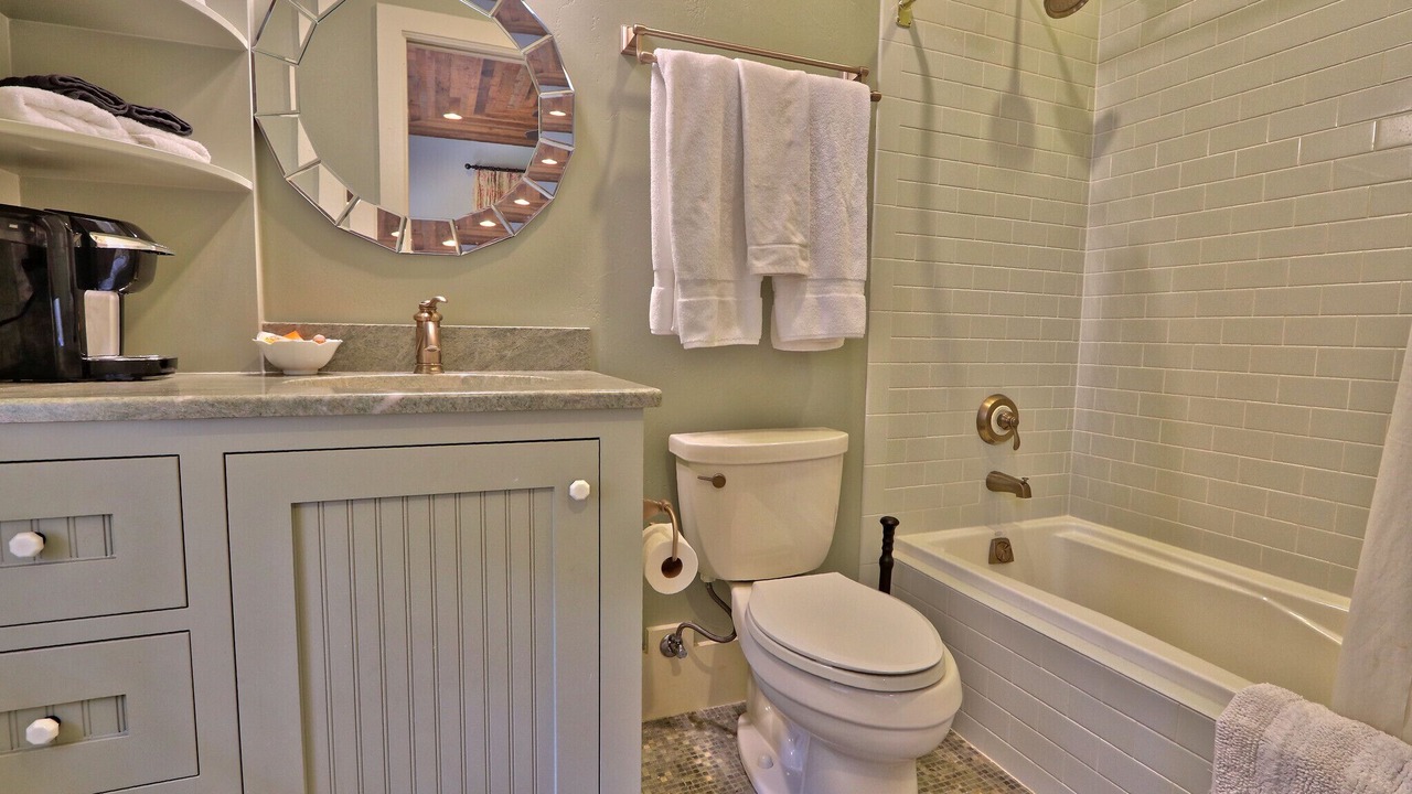 Photo of Bathroom in Buda