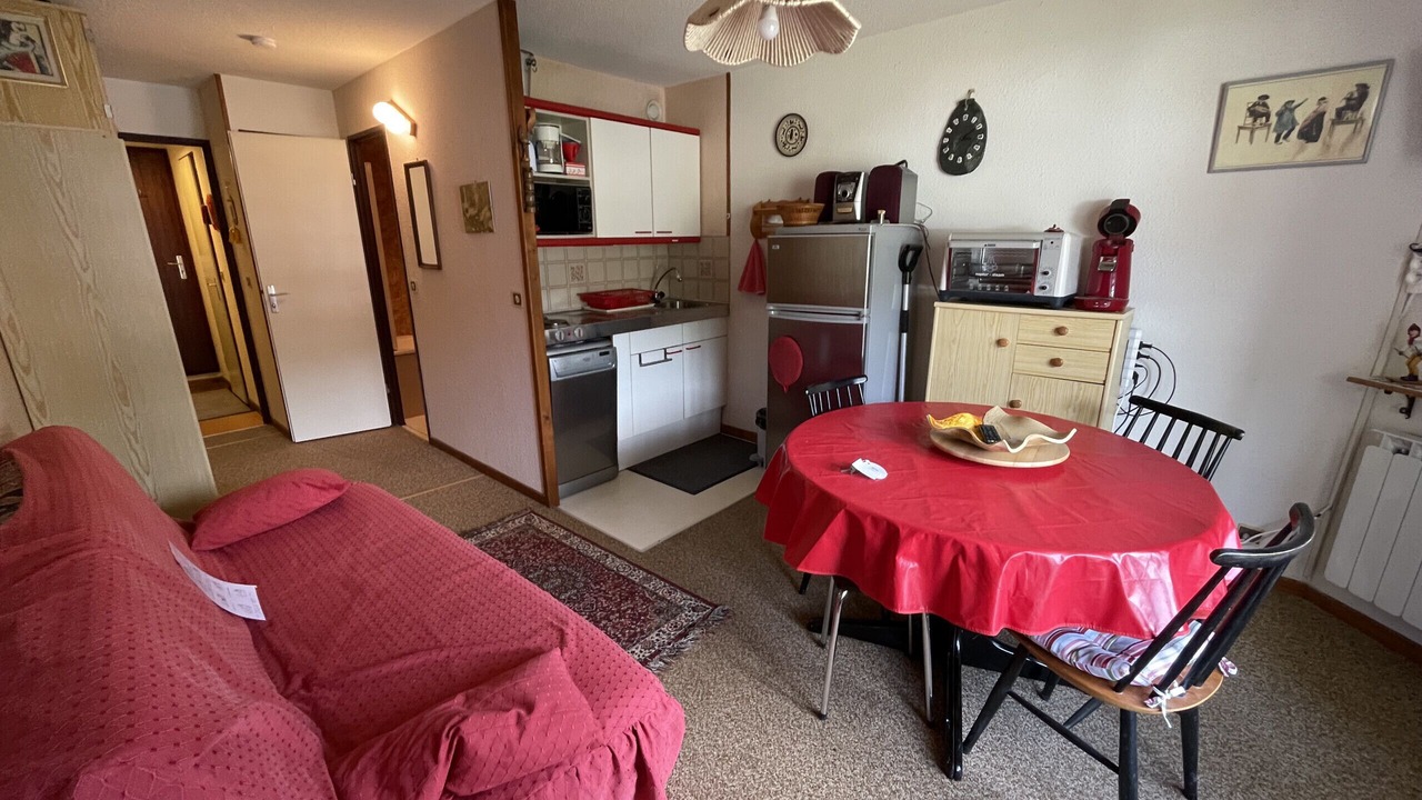 Photo of Others in Laveissiere