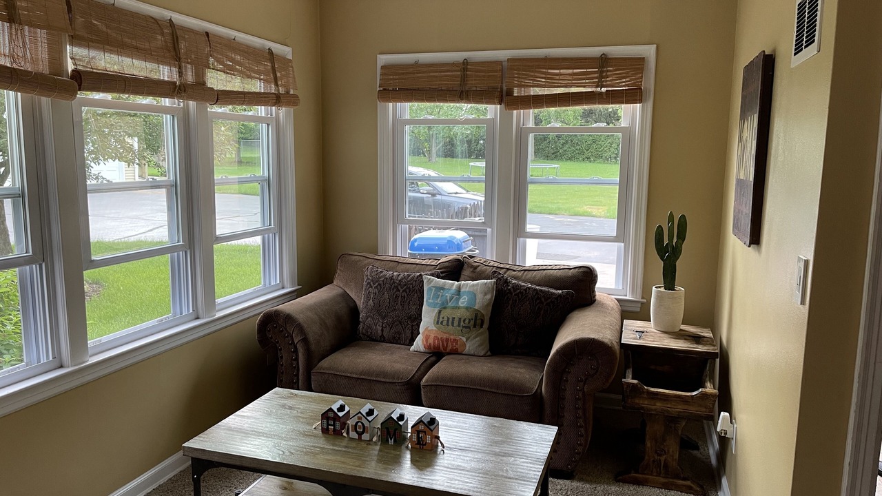 Photo of Livingroom in Mount Pleasant