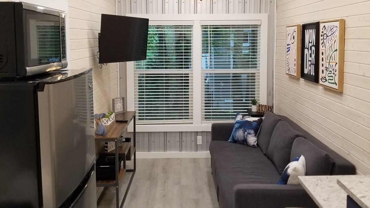 Photo of Livingroom in Albrightsville