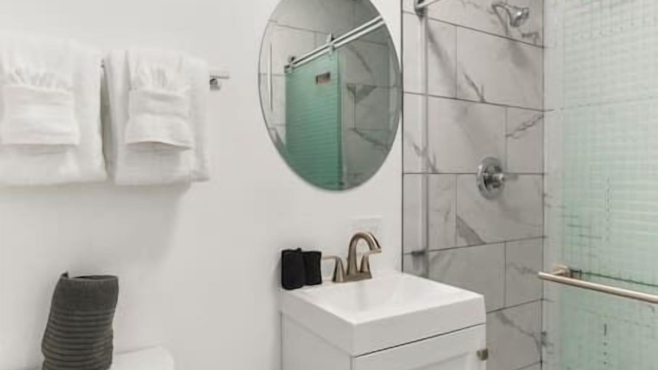 Photo of Bathroom in North Beacon Hill