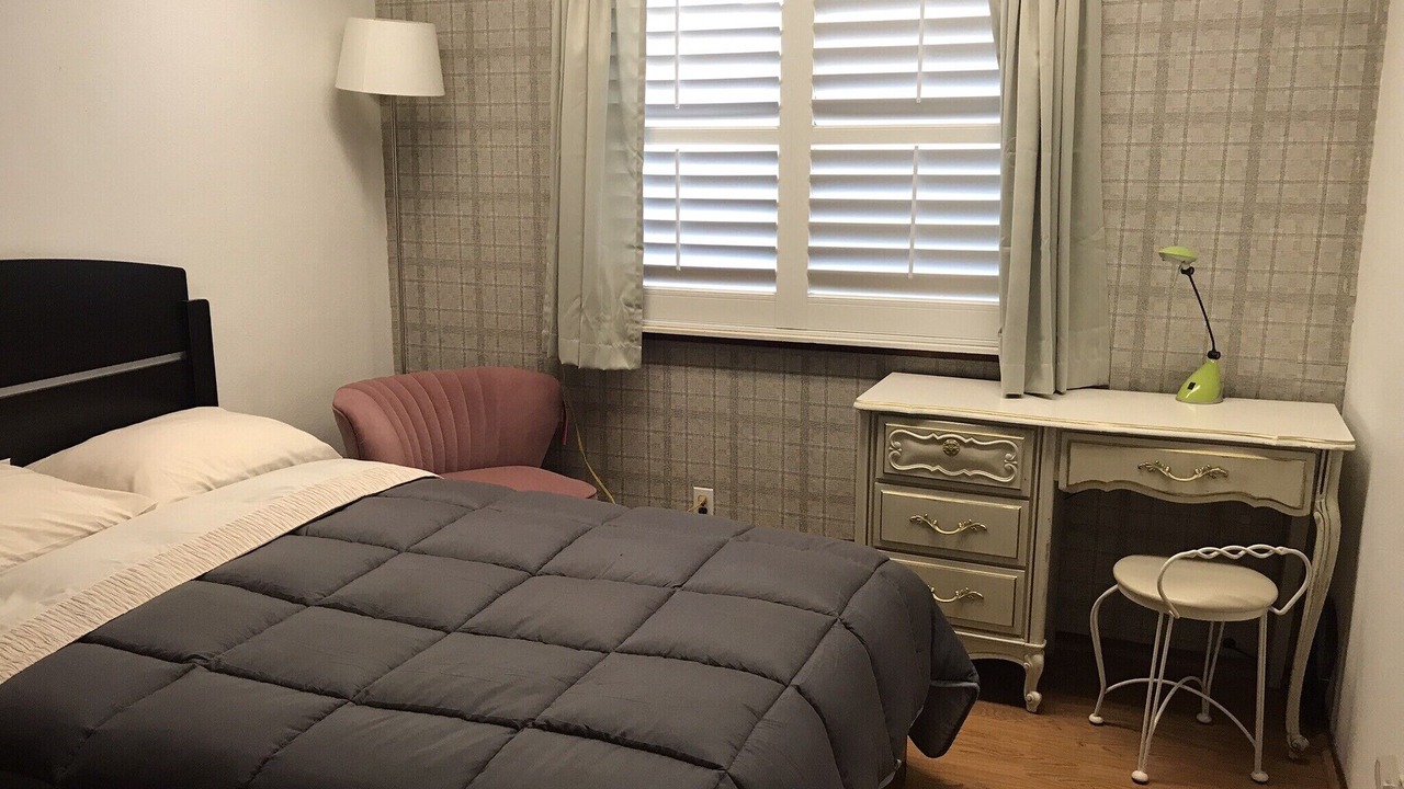 Photo of Bedroom in Discovery Bay