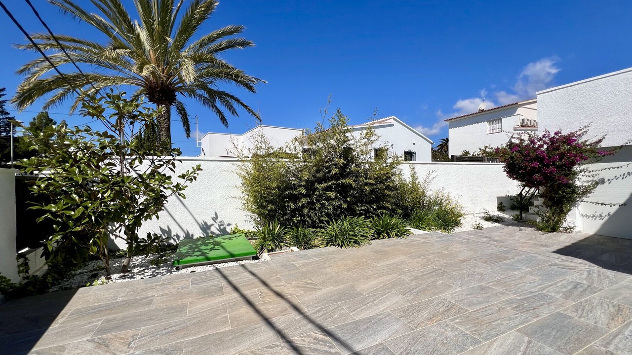 Photo of Patio Balcony in El Mas Bosca