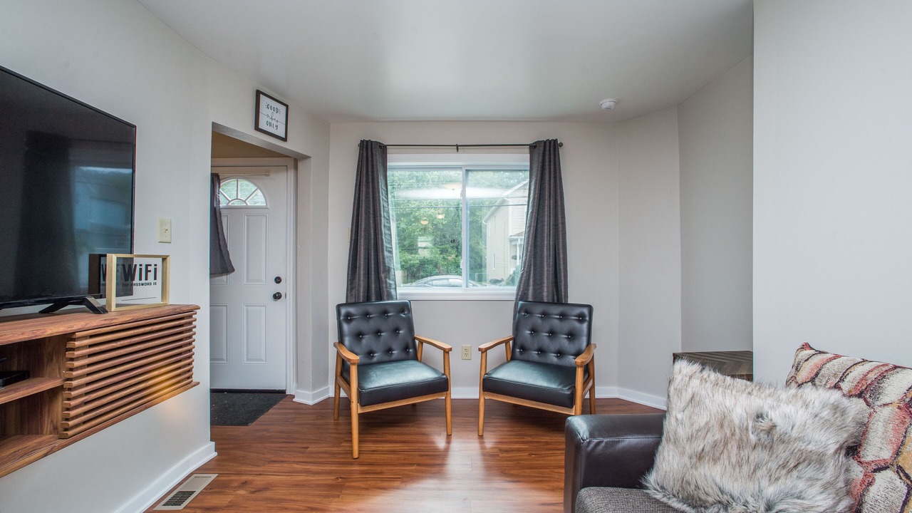 Photo of Livingroom in Carnegie