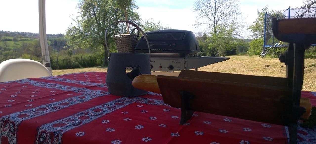 Photo of Outdoor in Menil-Vin