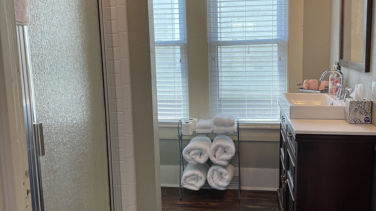 Photo of Bathroom in Coldspring