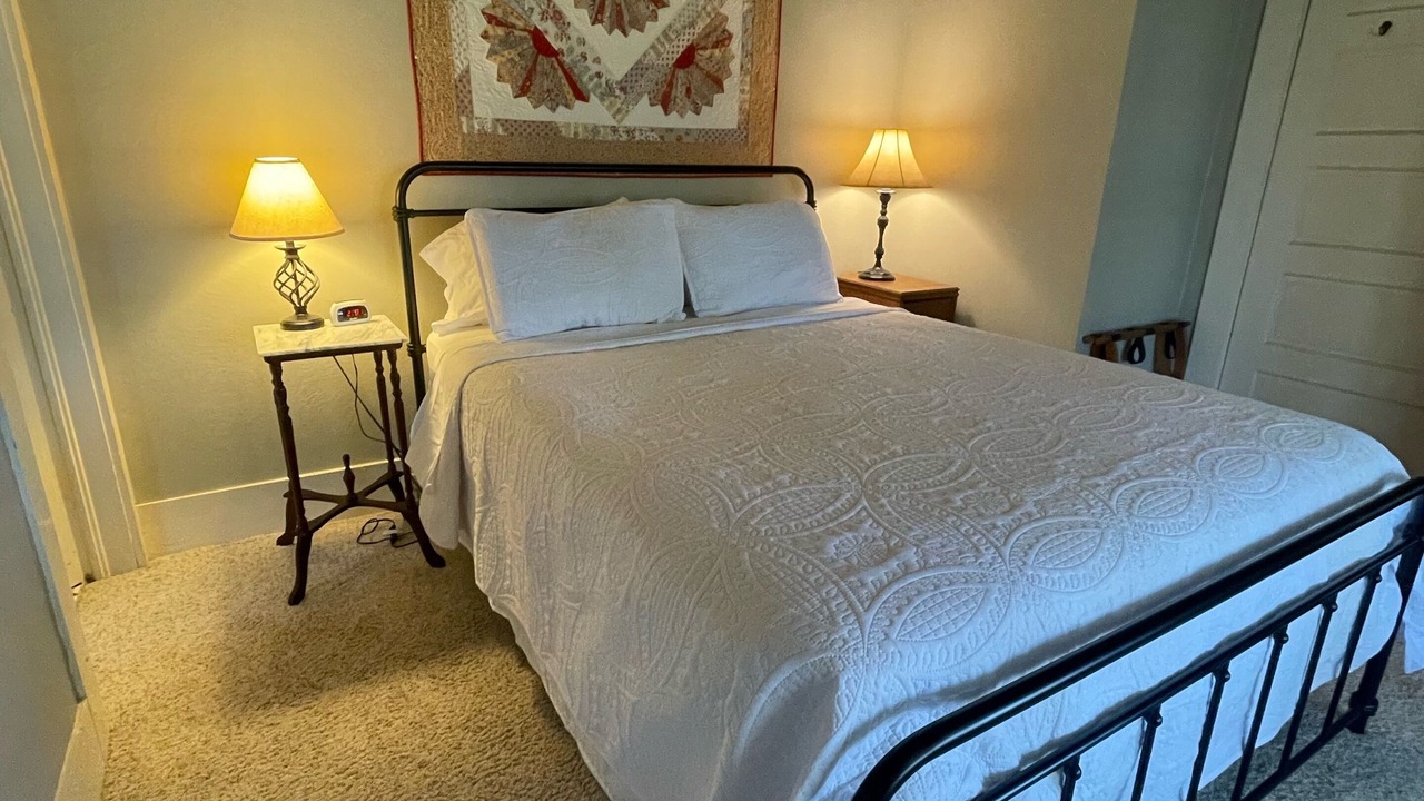 Photo of Bedroom in Coldspring