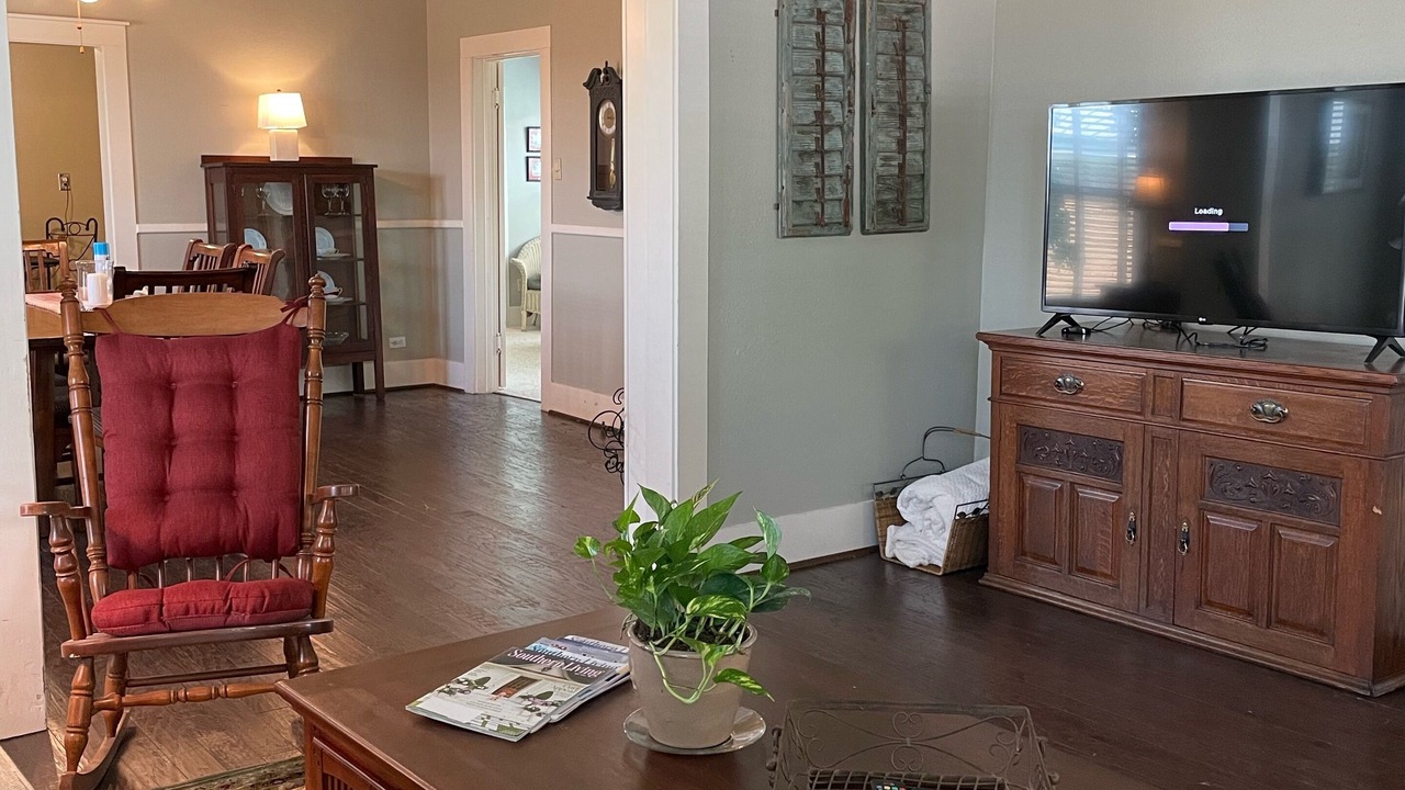 Photo of Livingroom in Coldspring