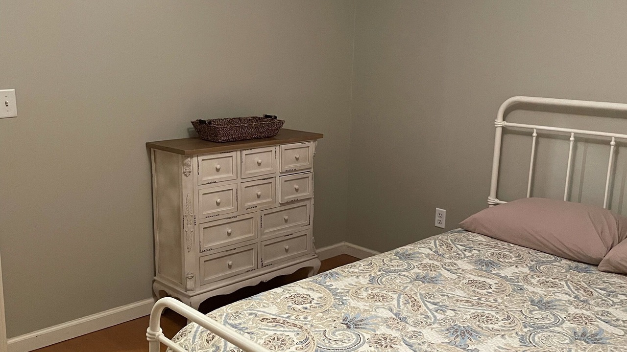 Photo of Bedroom in Pell City