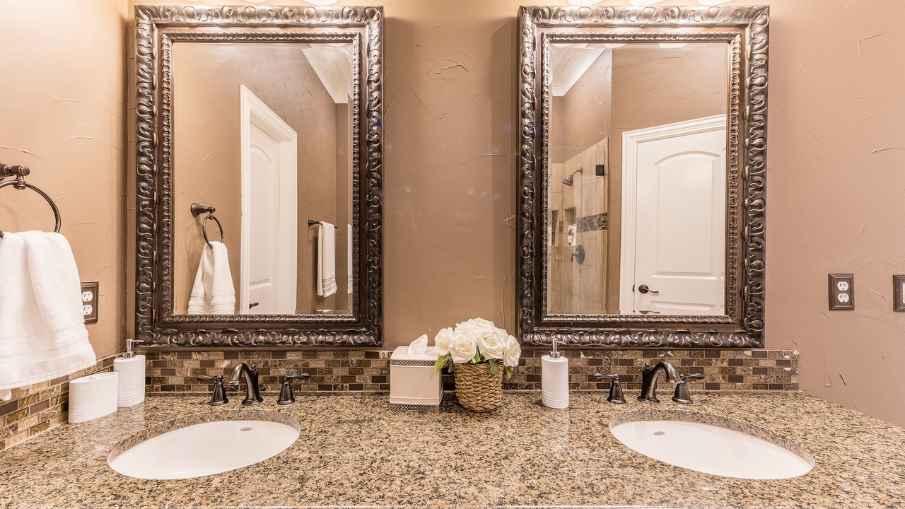 Photo of Bathroom in Frisco