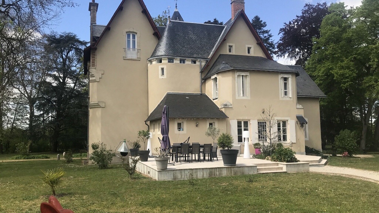 Photo of Outdoor in Change