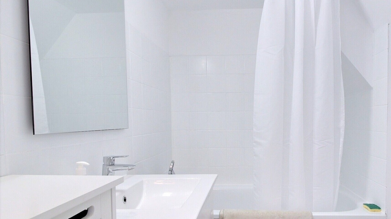 Photo of Bathroom in Tourgeville