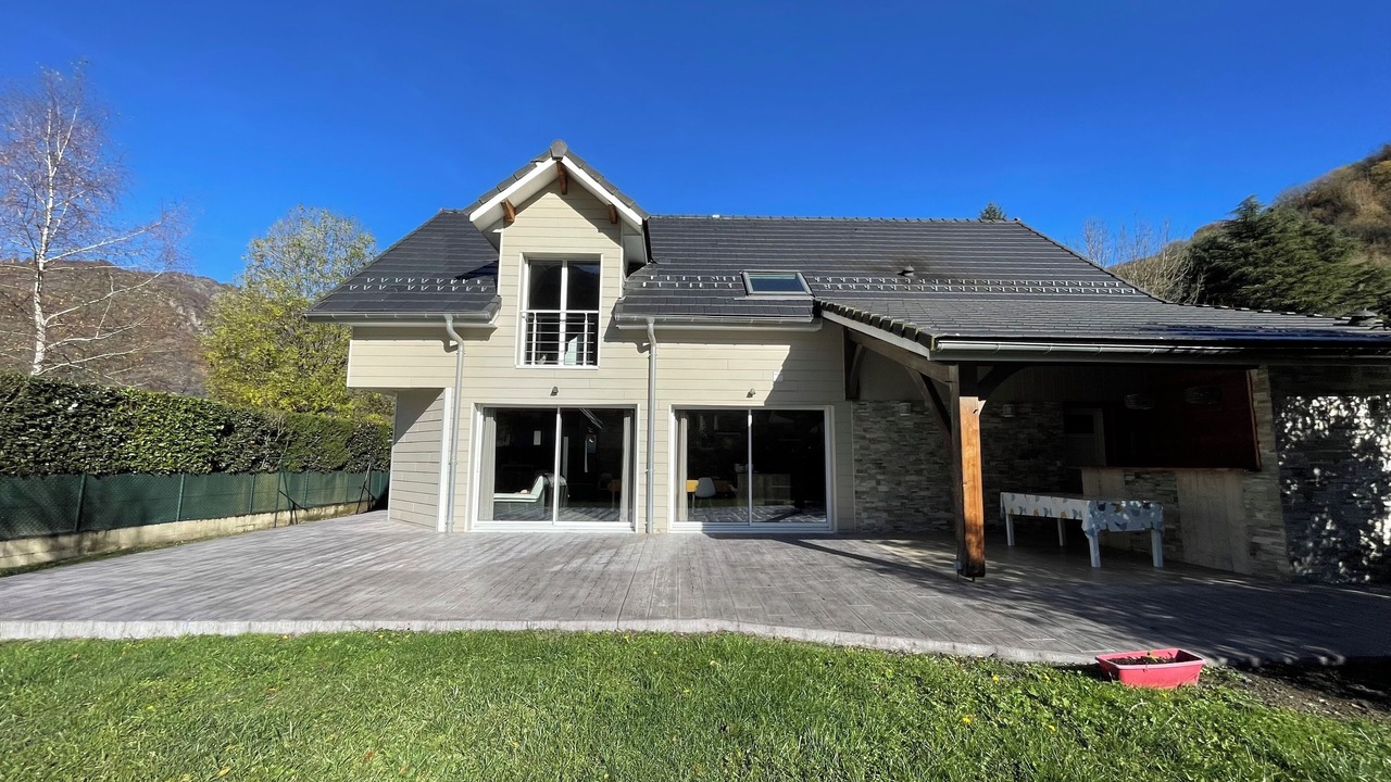 Photo of Outdoor in Saint-Mamet