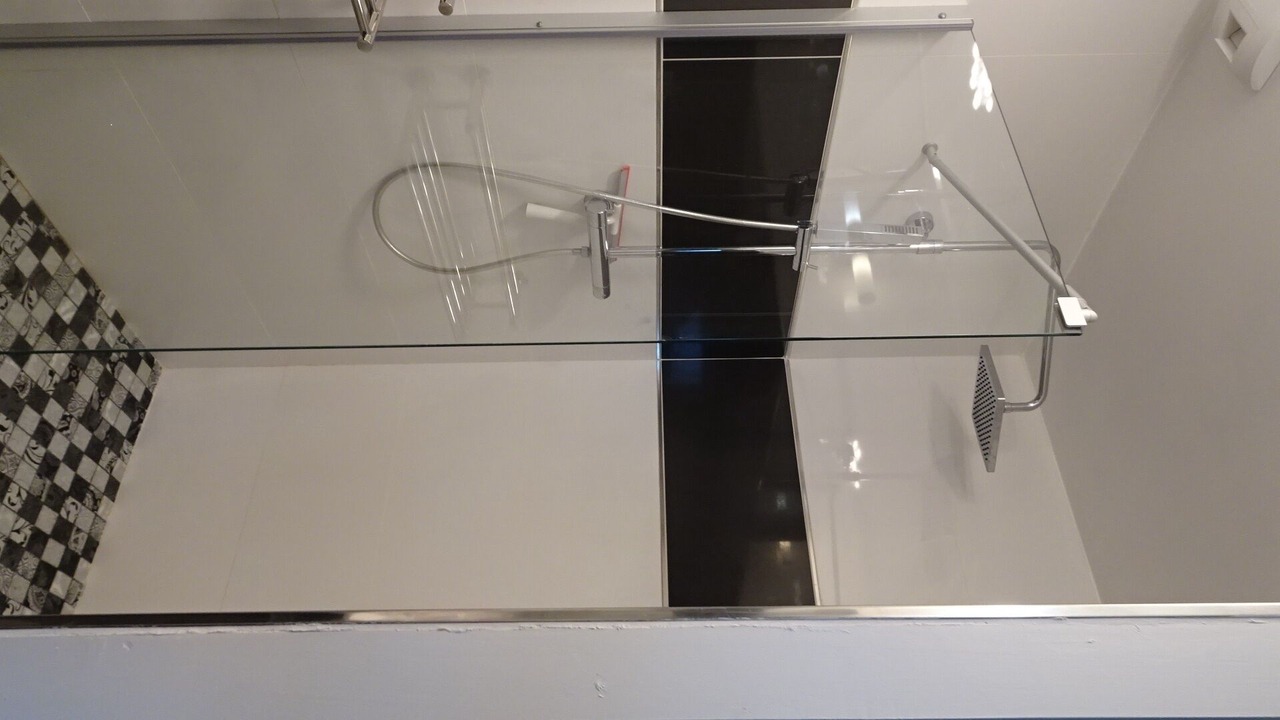 Photo of Bathroom in Saint-Mamet