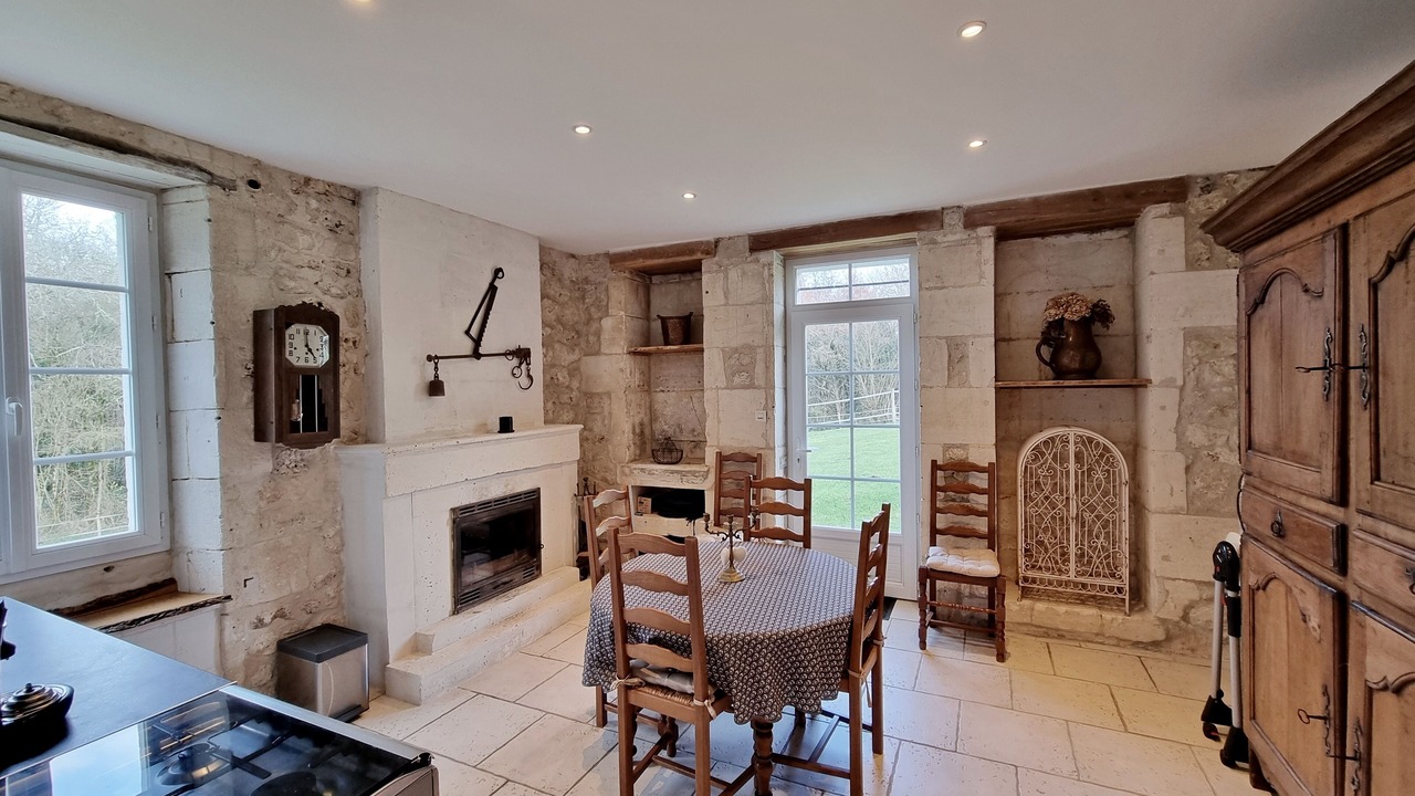 Photo of Others in Roullet-Saint-Estephe