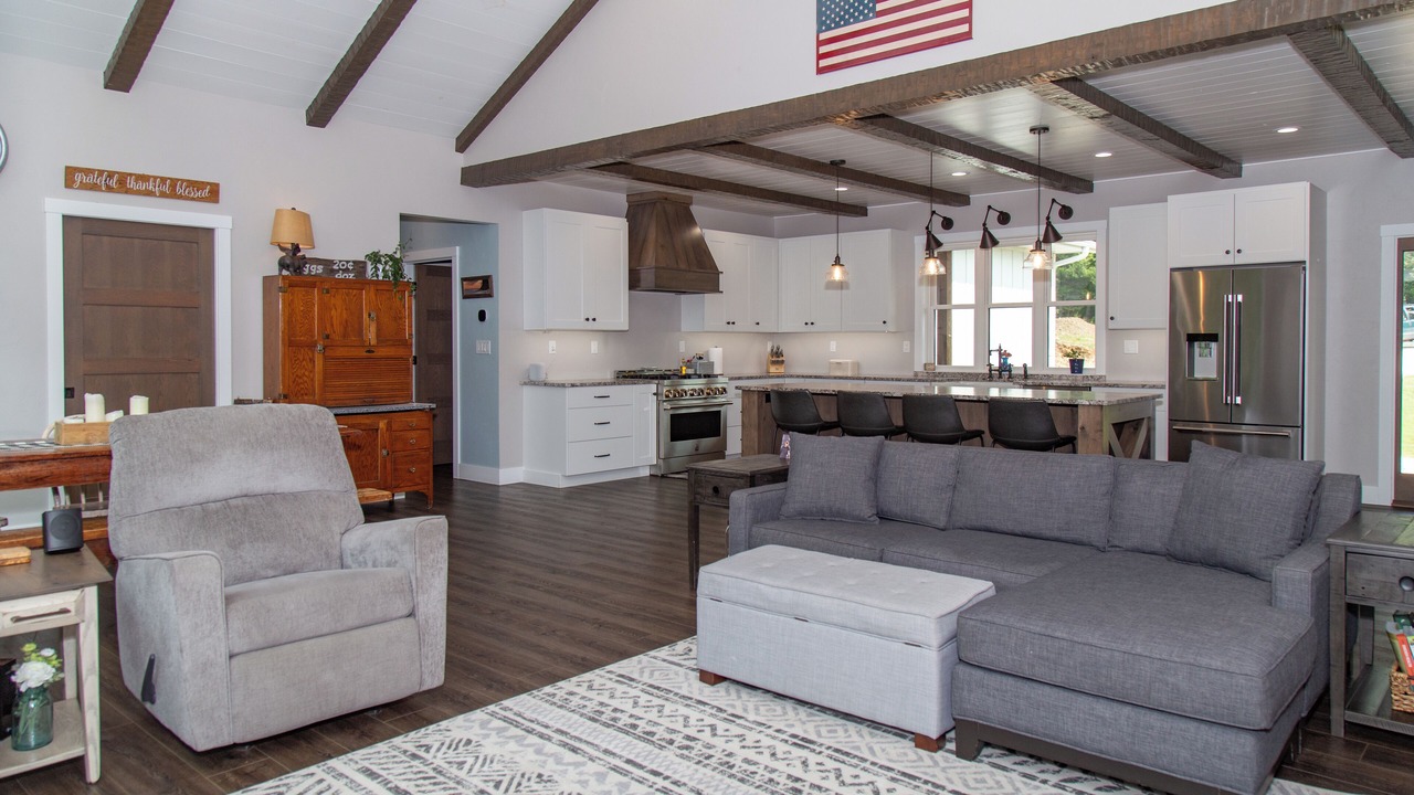 Photo of Livingroom in Plymouth