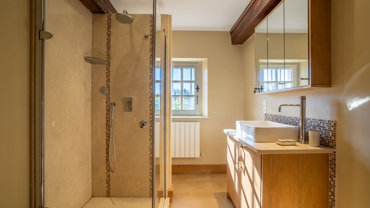 Photo of Bathroom in Damiatte