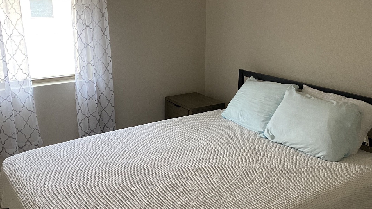 Photo of Bedroom in Montopolis
