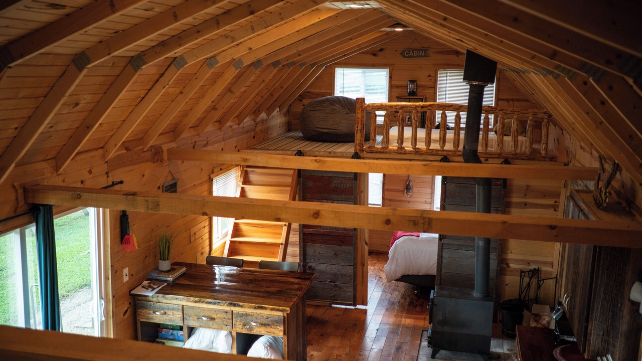 Photo of Bedroom in Poweshiek County