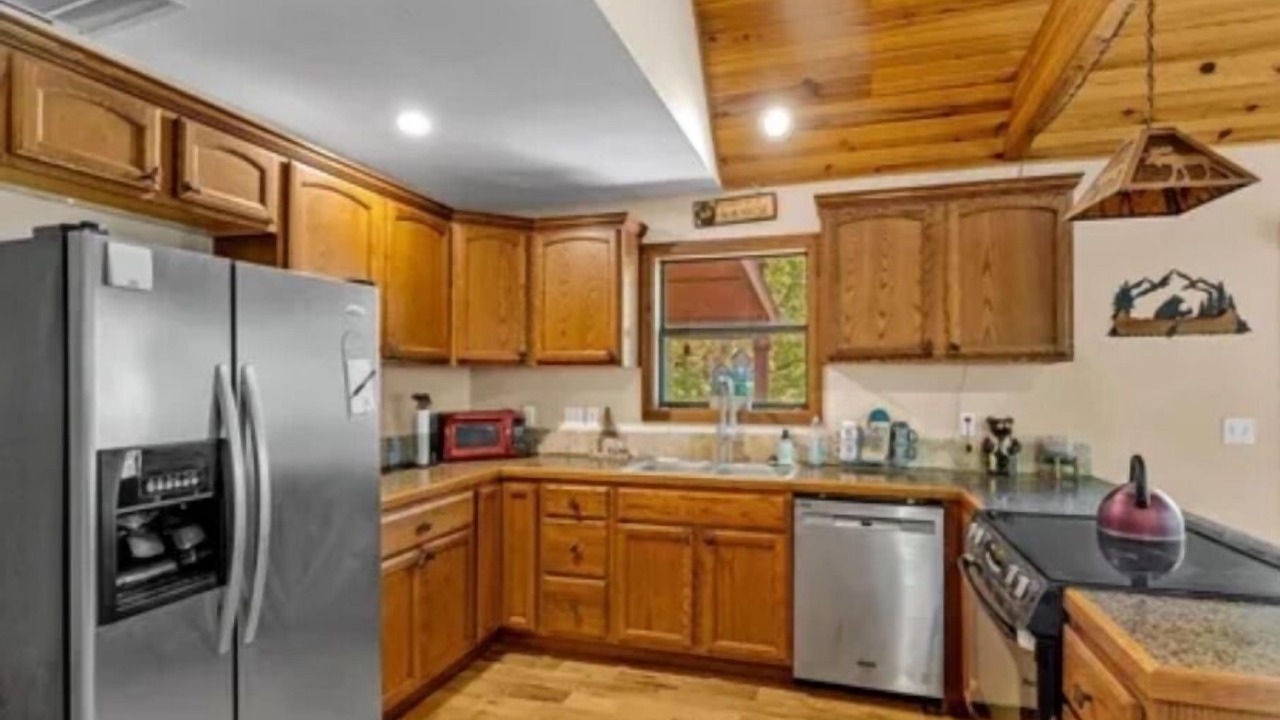 Photo of Kitchen in Golden