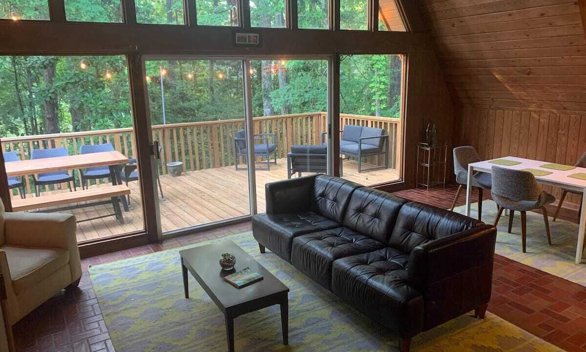 Photo of Livingroom in Pine Mountain