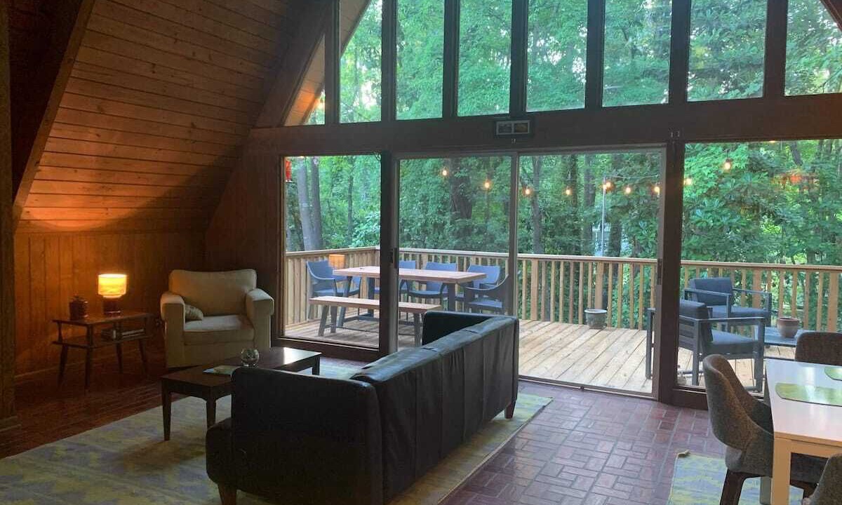 Photo of Livingroom in Pine Mountain