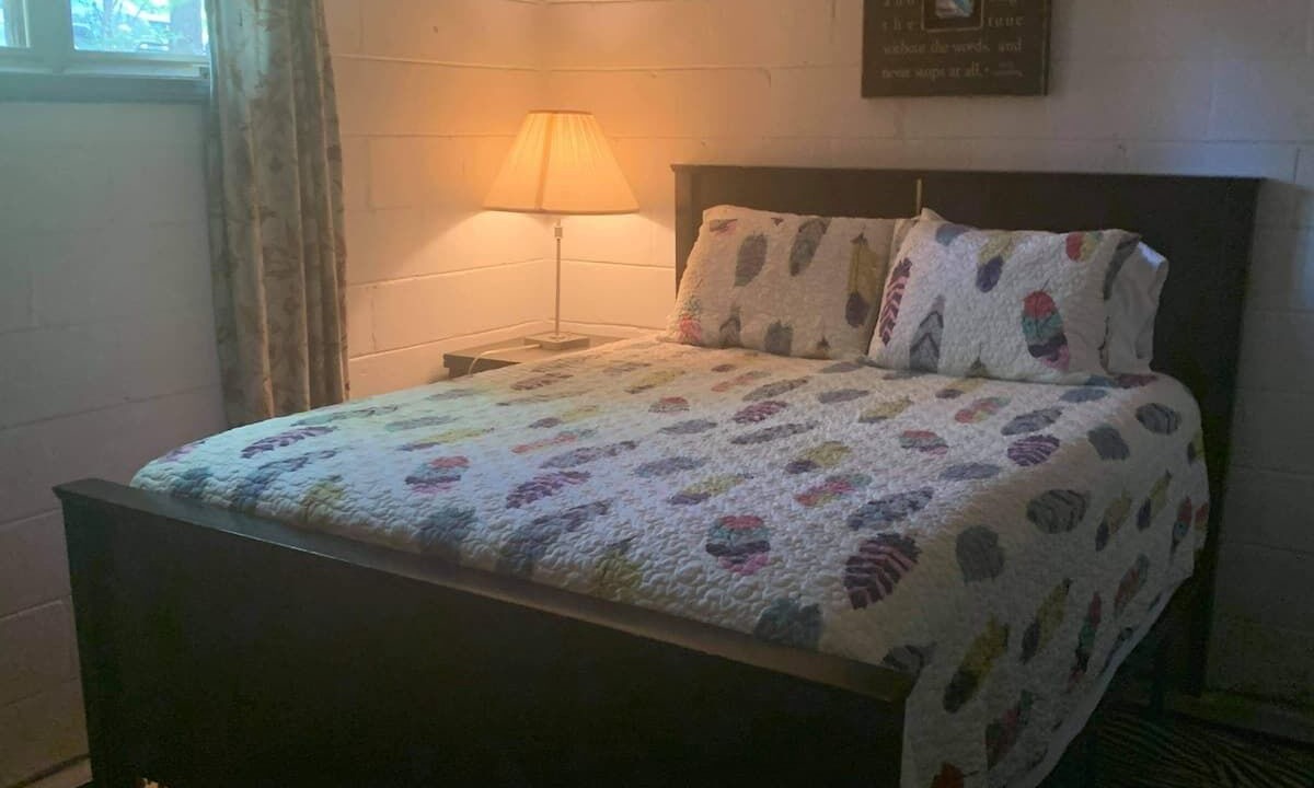Photo of Bedroom in Pine Mountain