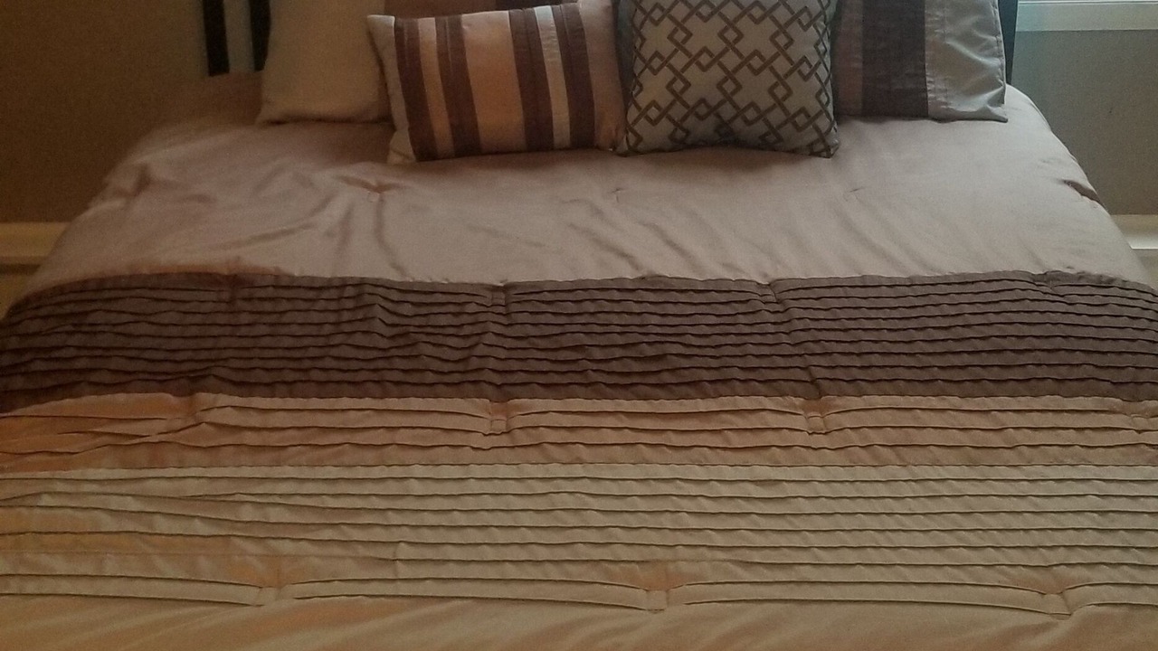 Photo of Bedroom in Elkhorn