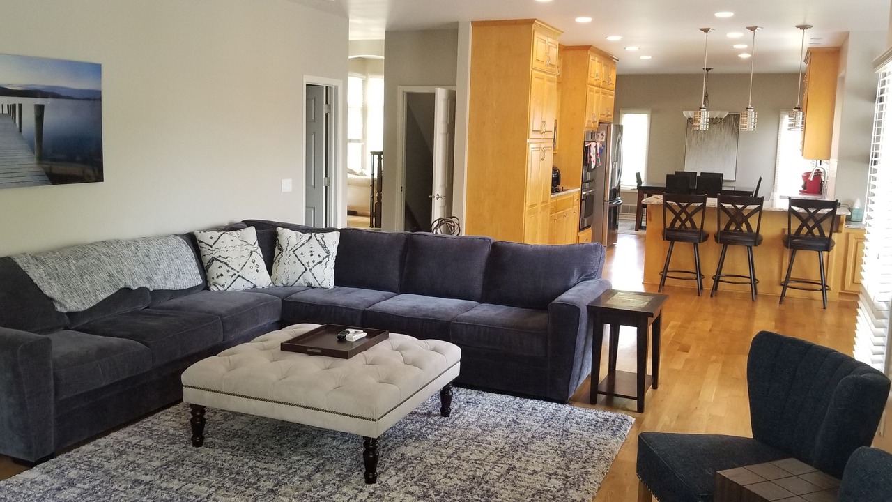 Photo of Livingroom in Elkhorn