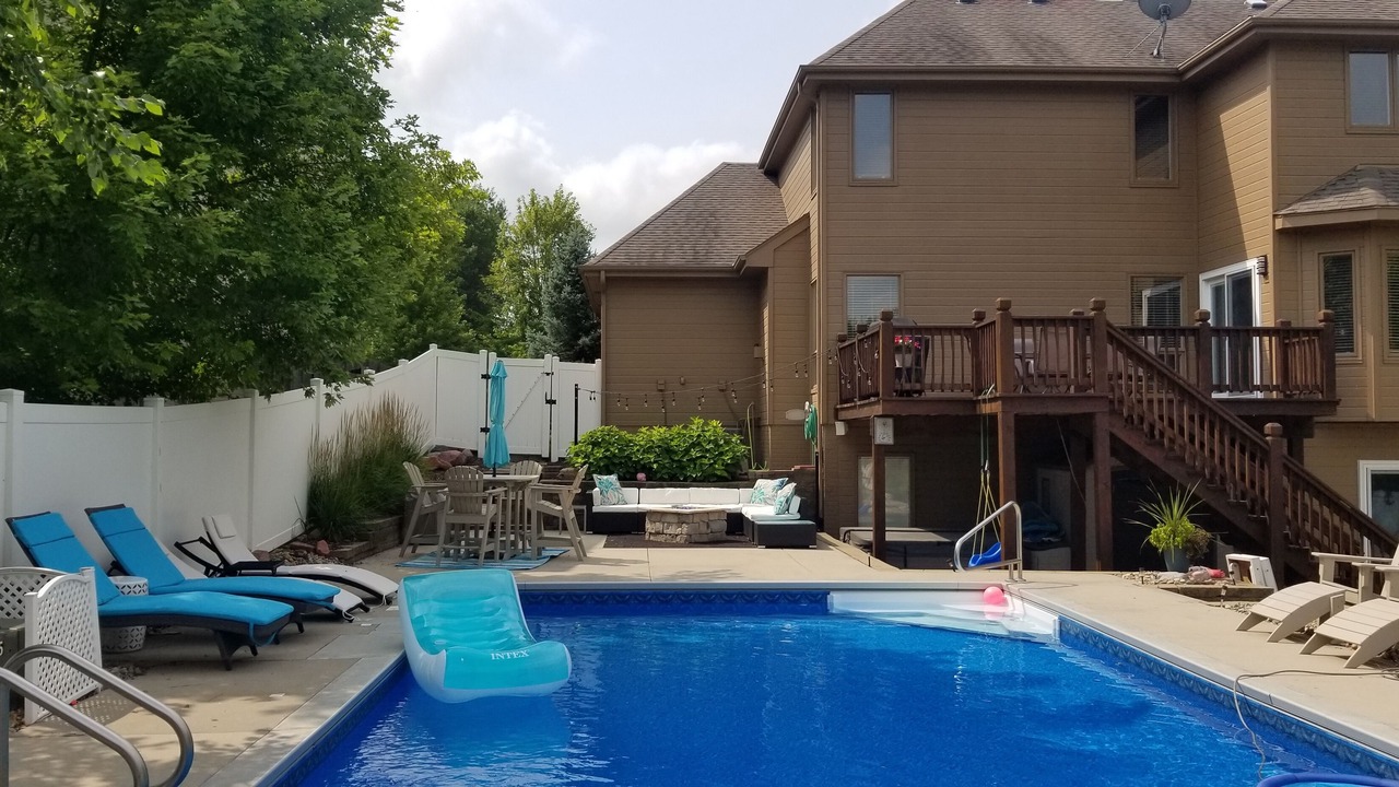 Photo of Outdoor in Elkhorn