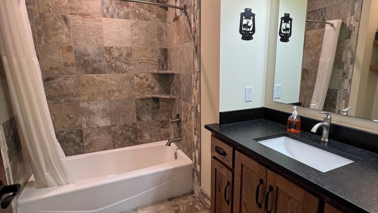 Photo of Bathroom in Branson