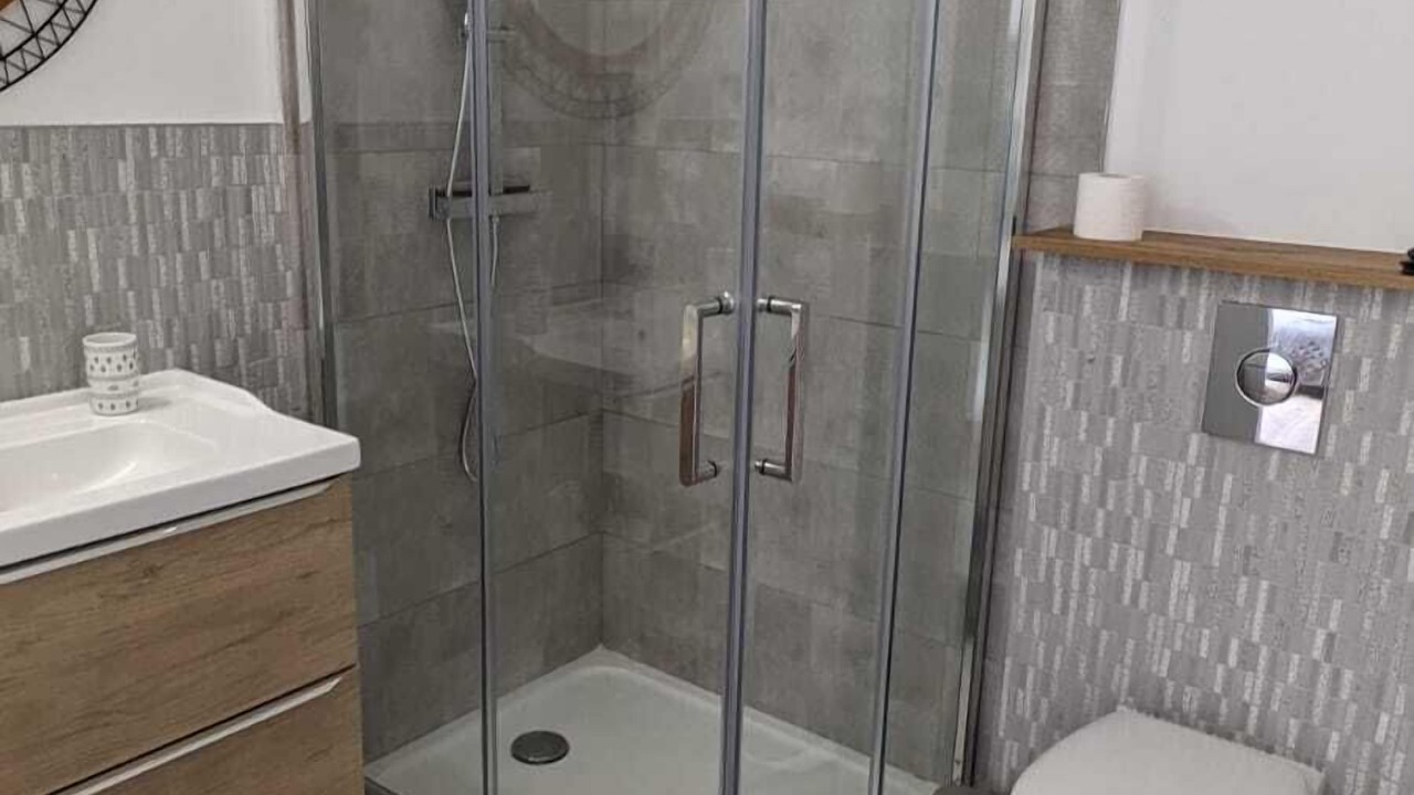 Photo of Bathroom in Colombiers