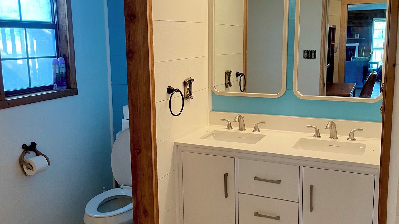 Photo of Bathroom in Trinity